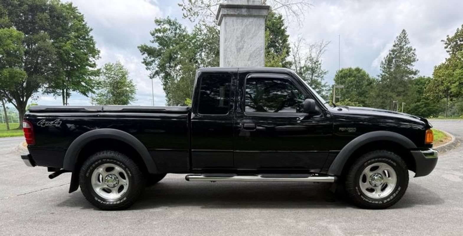 Used 2002 Ford Ranger XLT AWD/4WD image 6