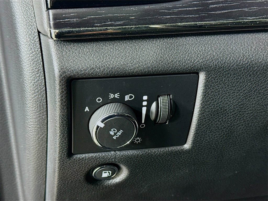 Used 2021 Jeep Grand Cherokee High Altitude image 14