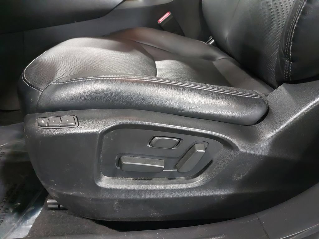 Used 2023 MAZDA CX-9 Touring Plus AWD/4WD image 30