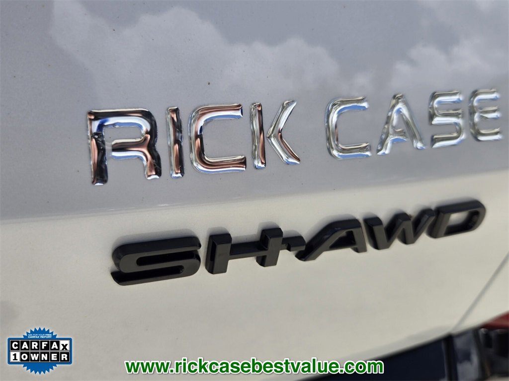 Used 2023 Acura MDX A-Spec image 17