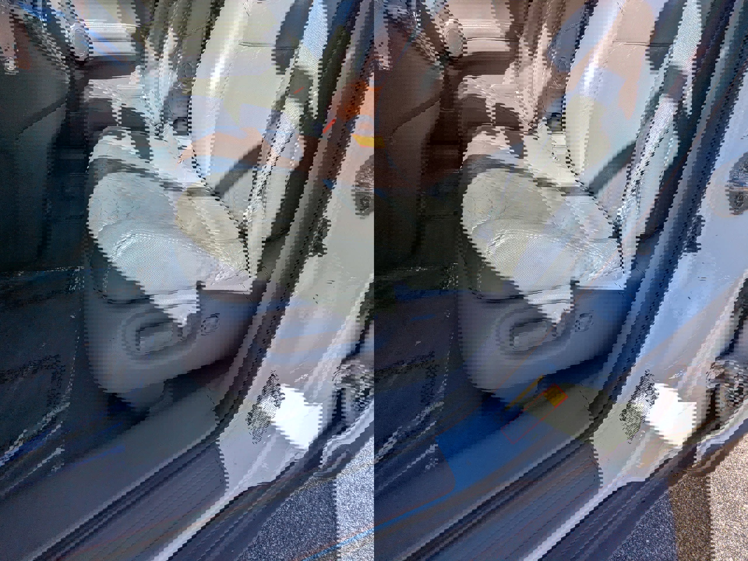 Used 2011 Honda CR-V EX-L image 18