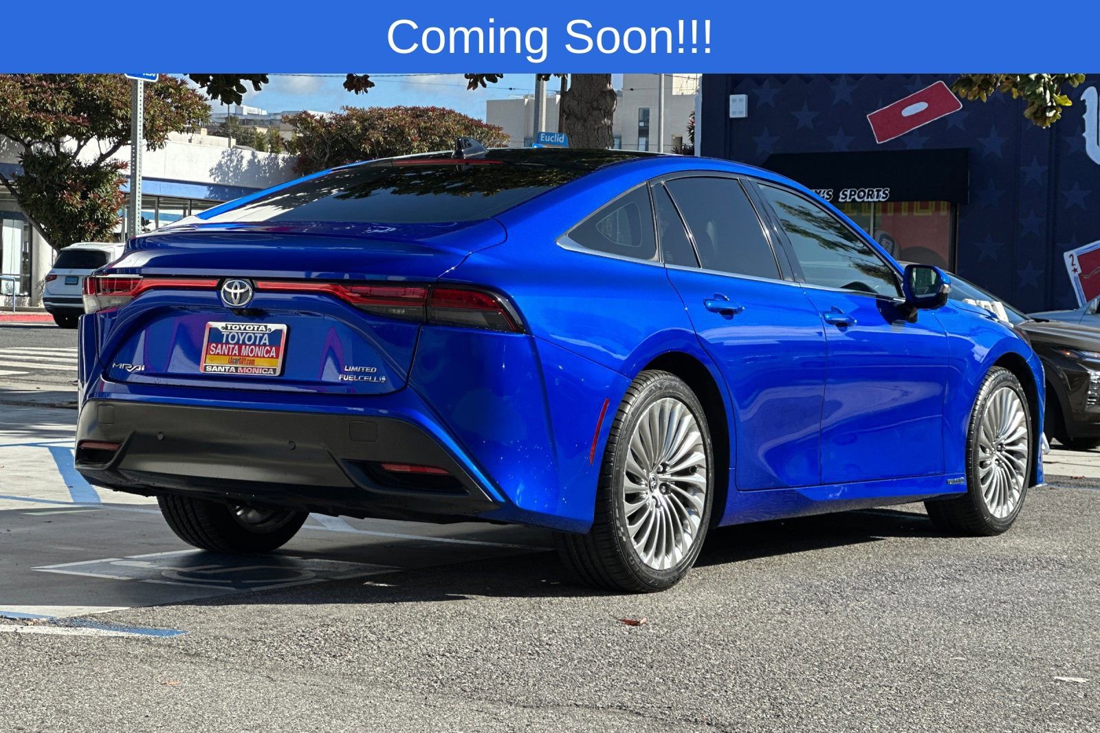 Certified 2021 Toyota Mirai RWD image 4