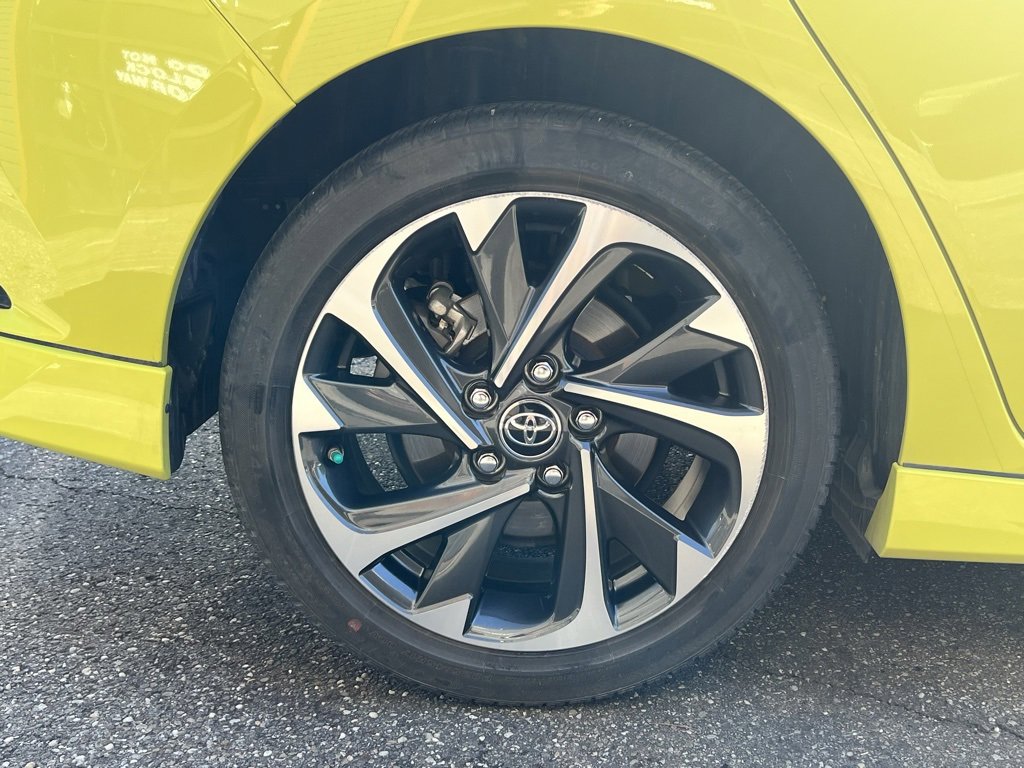 Used 2018 Toyota Corolla iM image 32