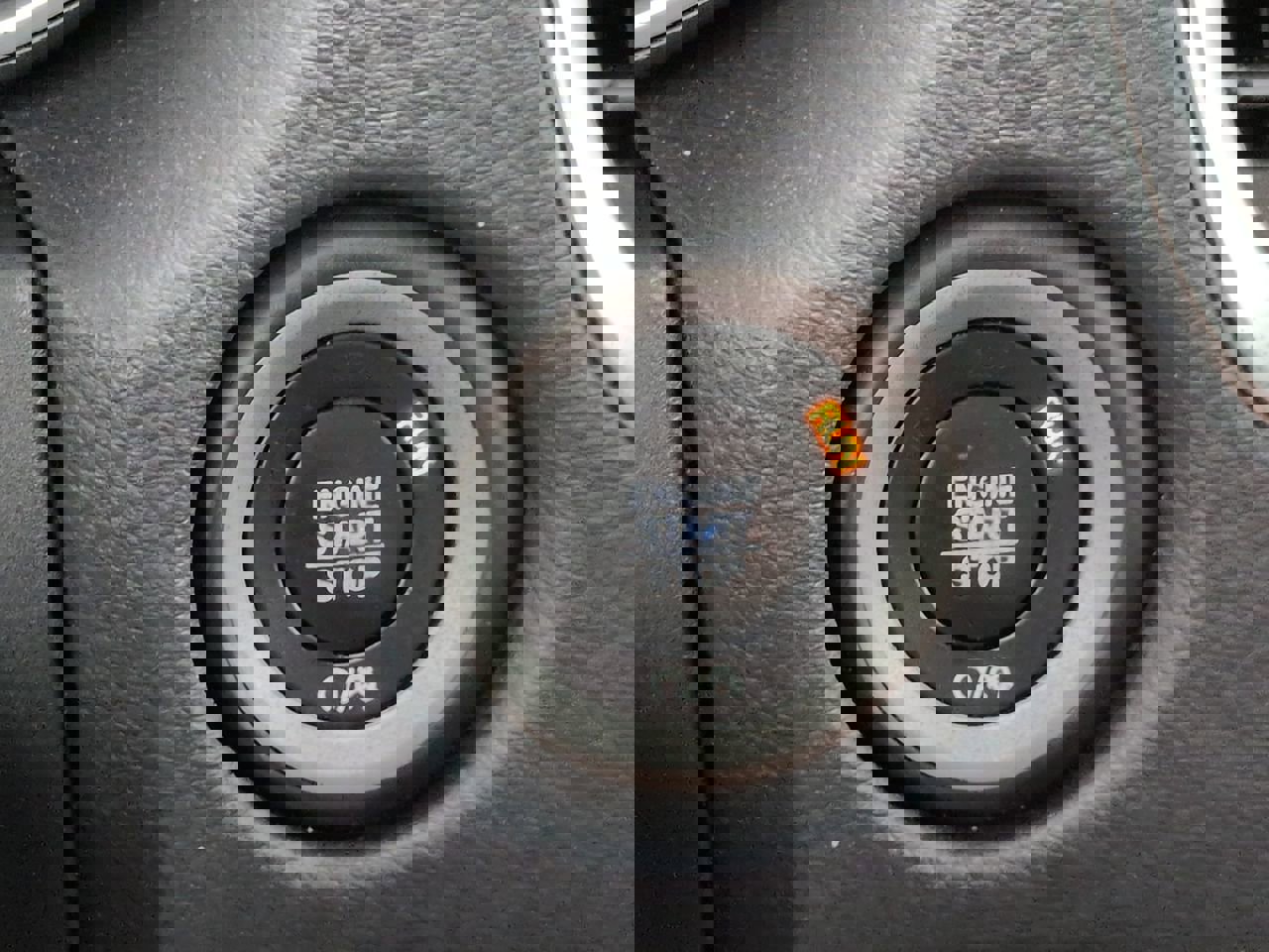 Used 2019 Dodge Durango SXT w/ 3rd Row Seating Group image 25