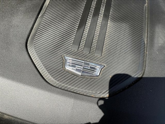 Used 2024 Cadillac Lyriq Luxury AWD/4WD image 33