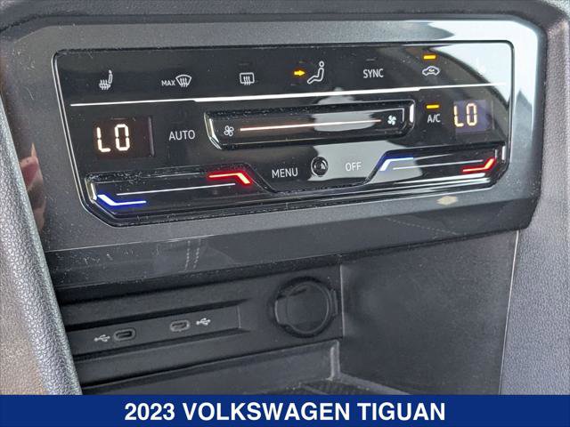 Used 2023 Volkswagen Tiguan SE R-Line FWD image 17