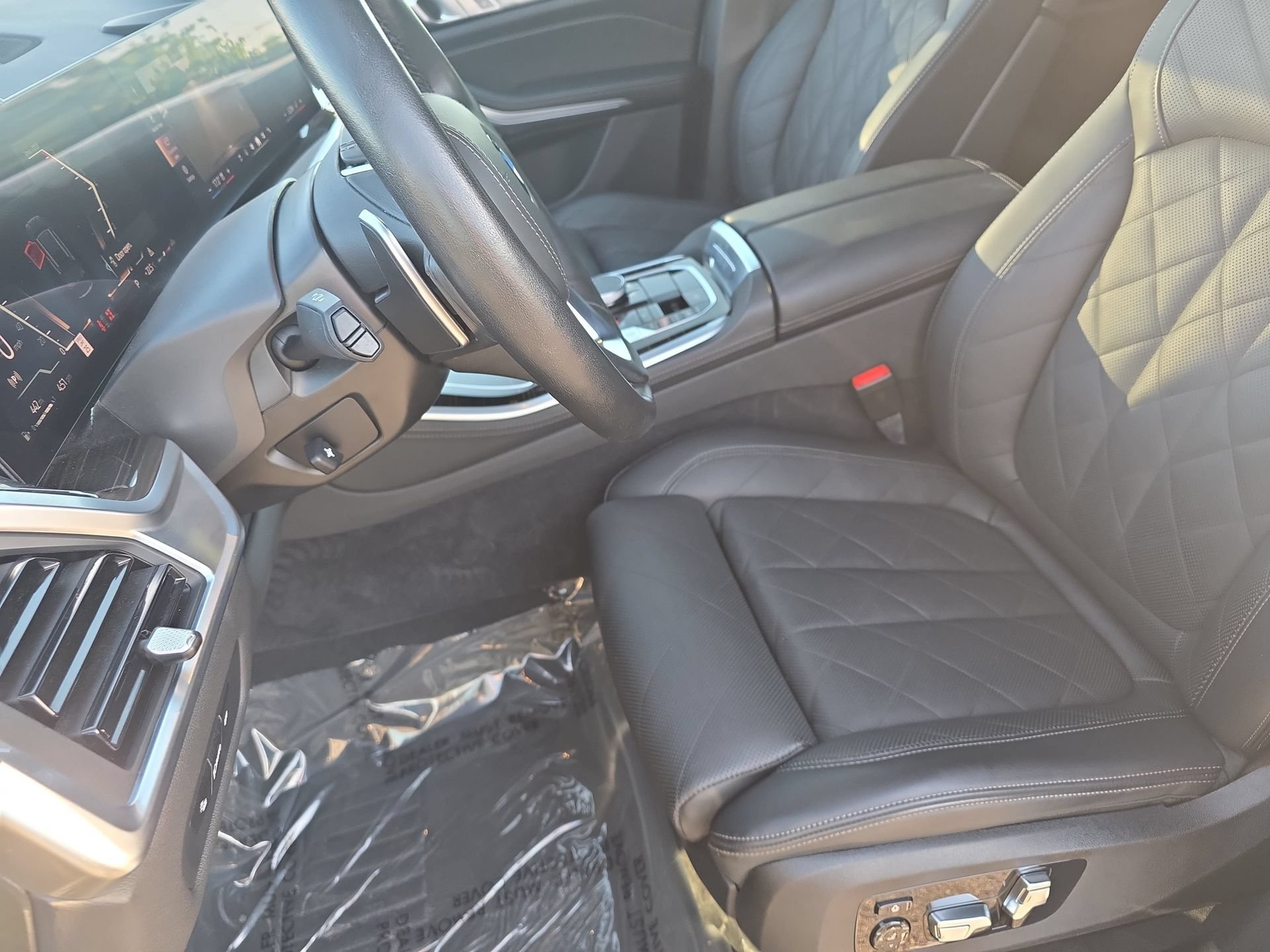 Used 2025 BMW X5 xDrive40i AWD/4WD image 15
