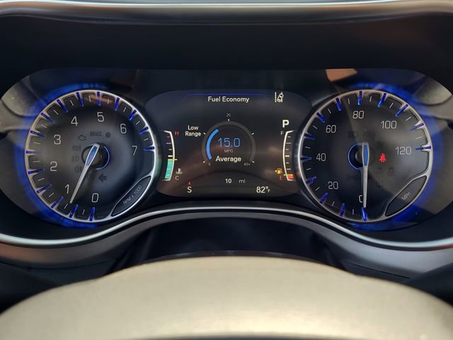 New 2026 Chrysler Pacifica Pinnacle image 11