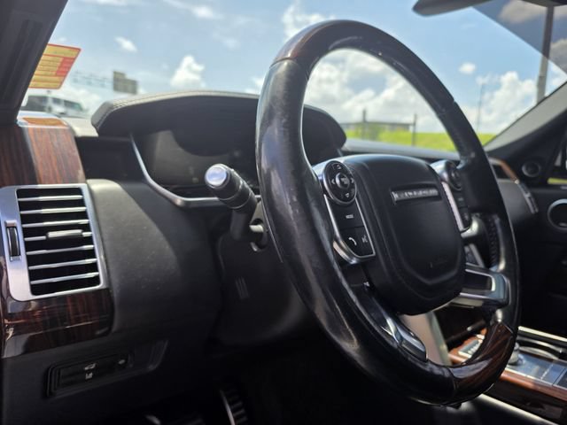 Used 2015 Land Rover Range Rover Supercharged AWD/4WD image 11
