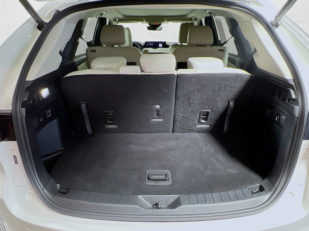 Used 2024 MAZDA CX-90 Plug-In Hybrid w/ Premium Plus AWD/4WD image 22