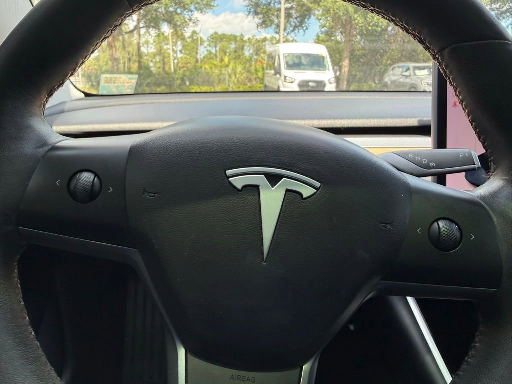 Used 2019 Tesla Model 3 Long Range AWD/4WD image 23