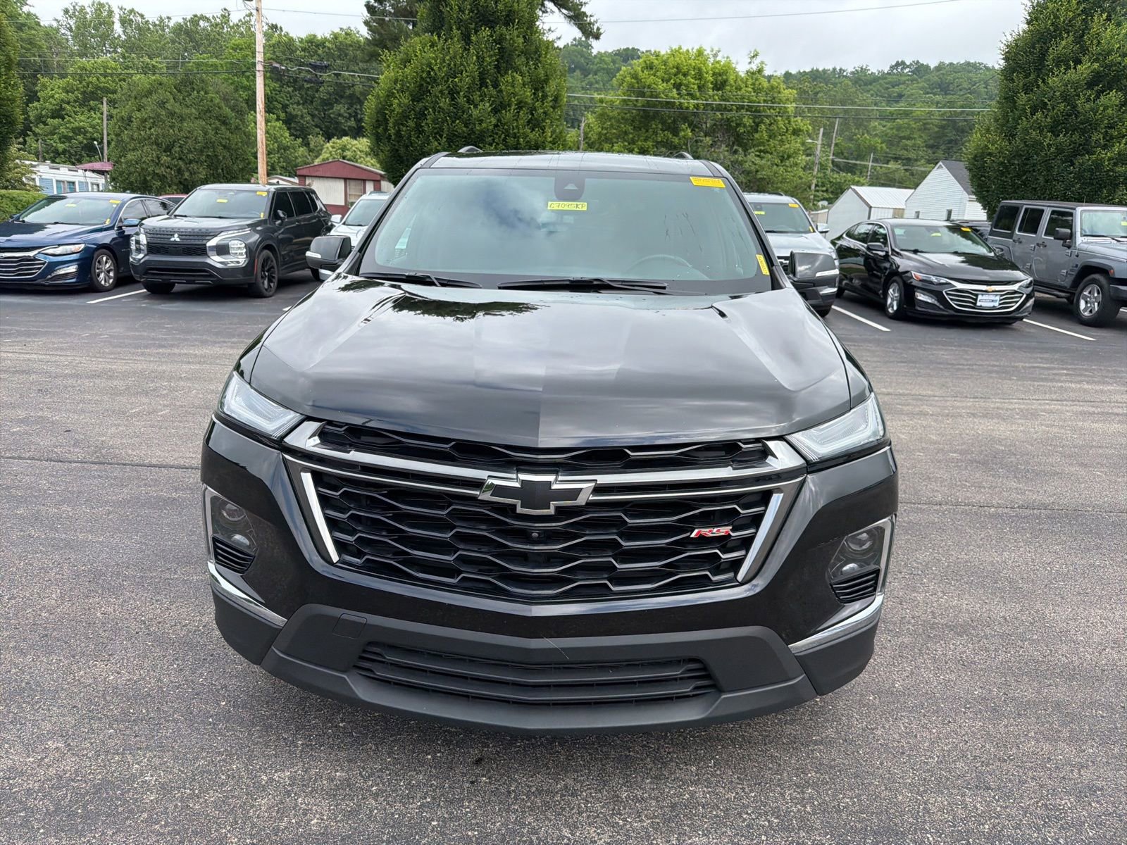 Used 2023 Chevrolet Traverse RS w/ LPO, Floor Liner Package AWD/4WD image 8