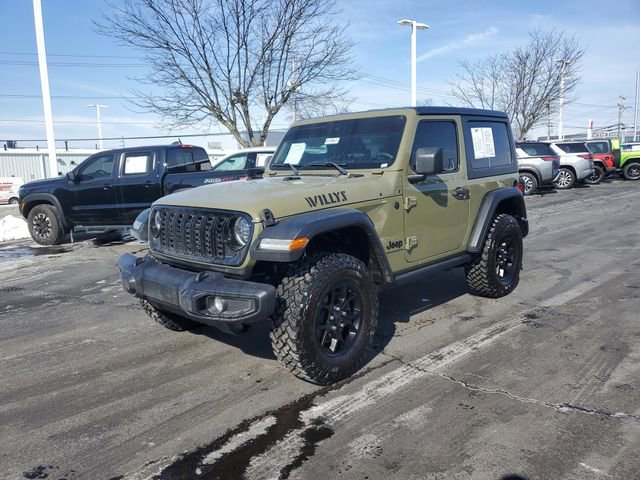 Used 2025 Jeep Wrangler Sport image 2