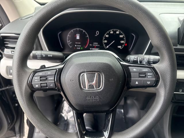 Certified 2023 Honda Pilot LX image 11