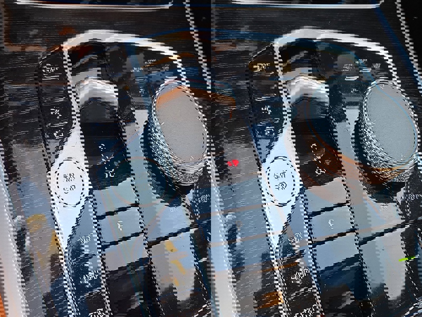 Used 2026 BMW X5 xDrive50e w/ M Sport Package image 16