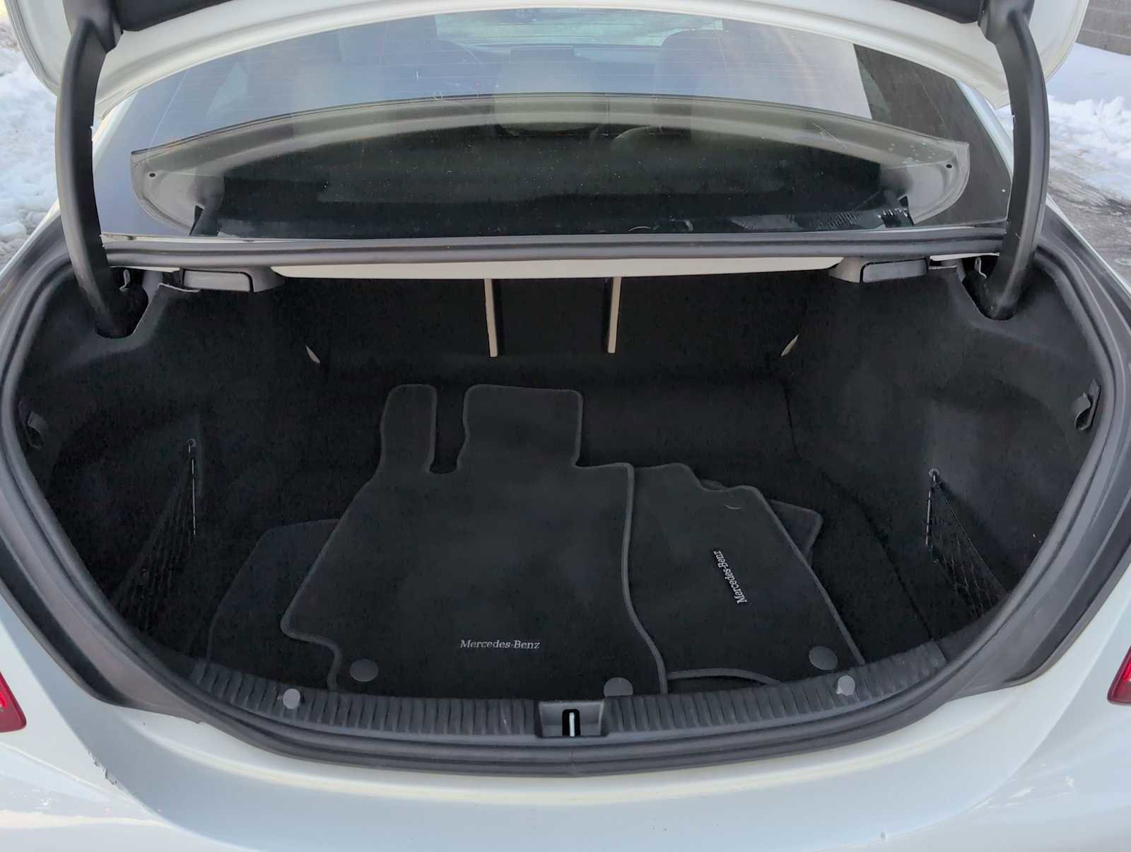 Used 2018 Mercedes-Benz C 300 4MATIC Sedan image 32