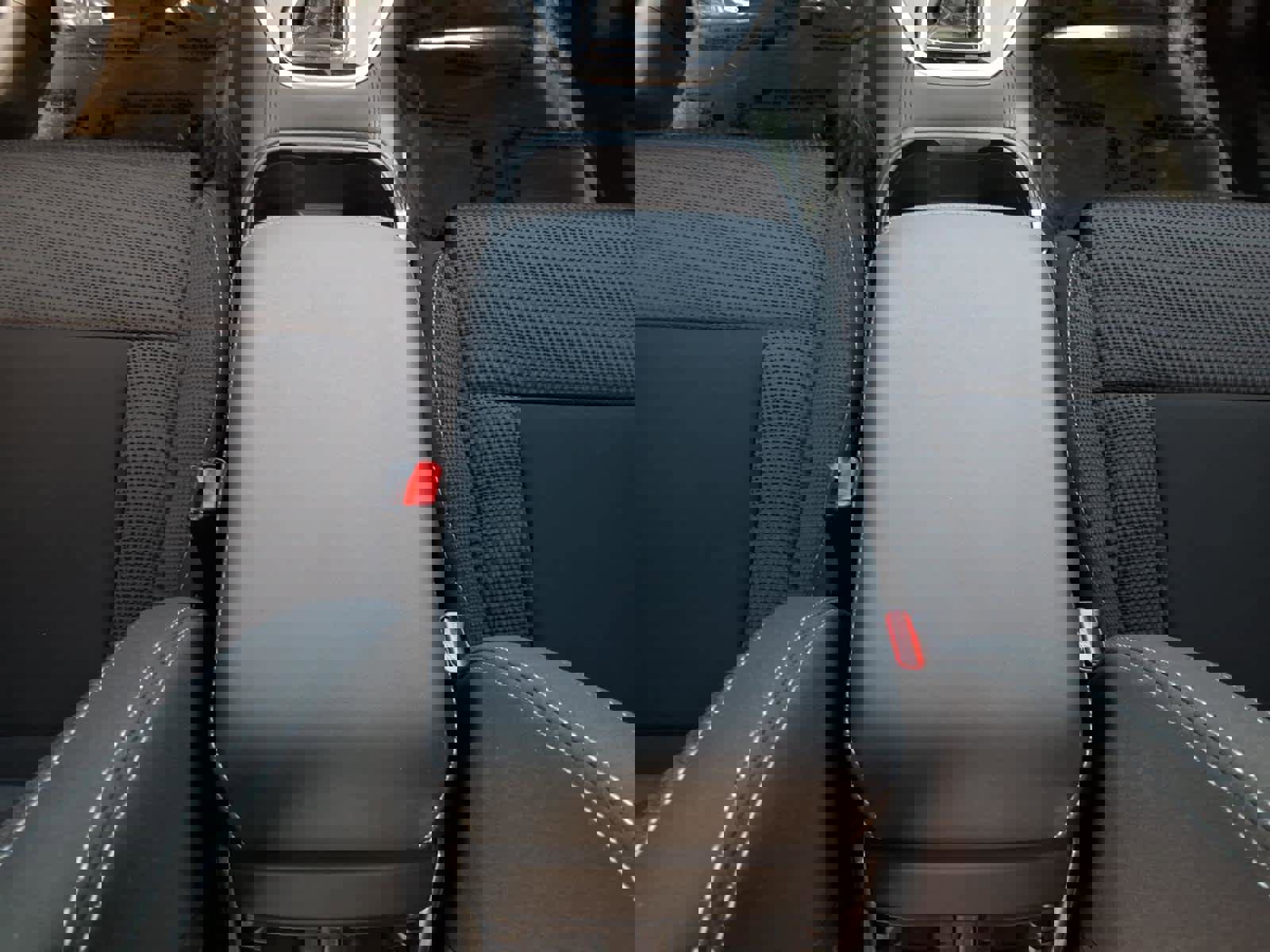 Certified 2025 Subaru Outback Premium w/ Popular Package #1A image 31