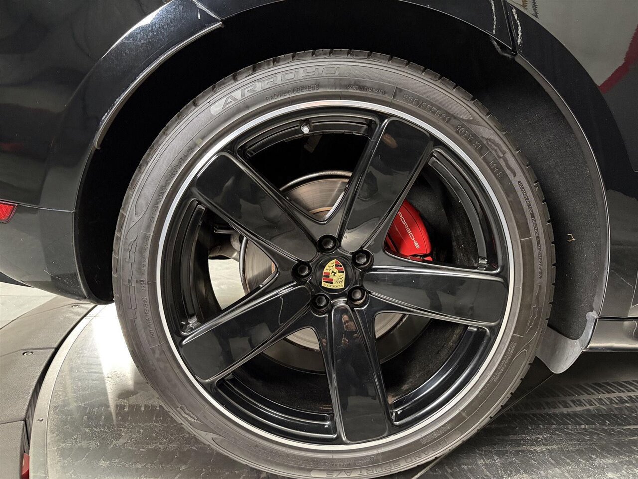 Used 2020 Porsche Macan GTS AWD/4WD image 17