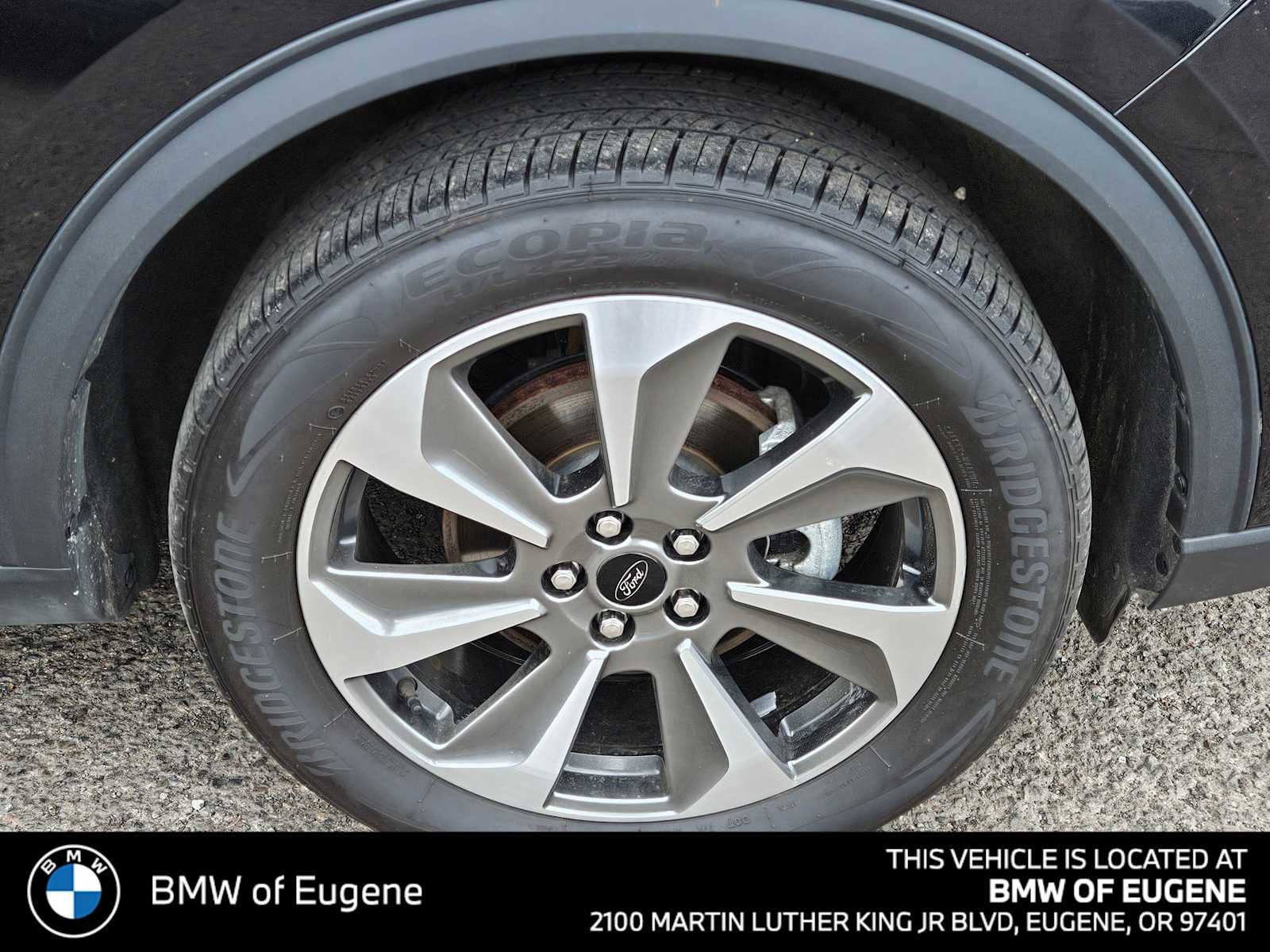 Used 2024 Ford Escape Platinum AWD/4WD image 9