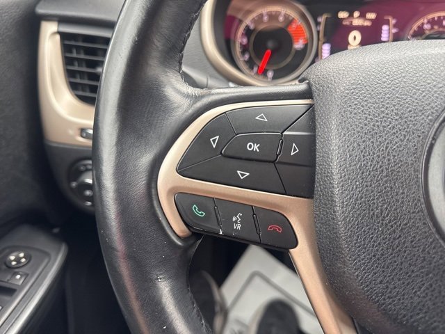 Used 2016 Jeep Cherokee 75th Anniversary image 22