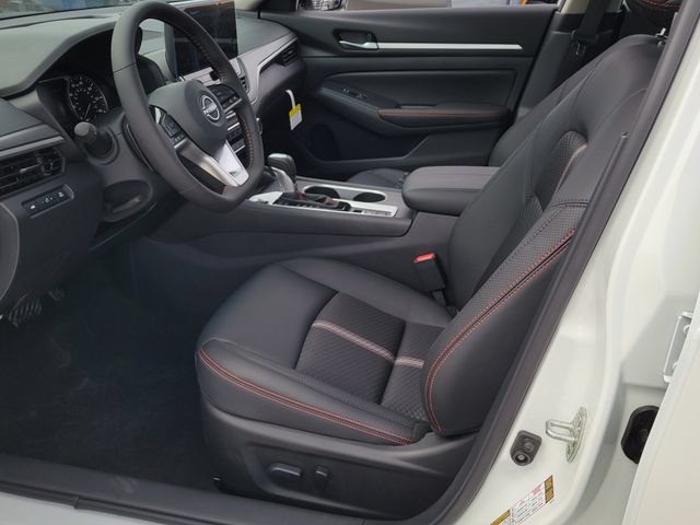 New 2026 Nissan Altima 2.5 SR AWD/4WD image 9