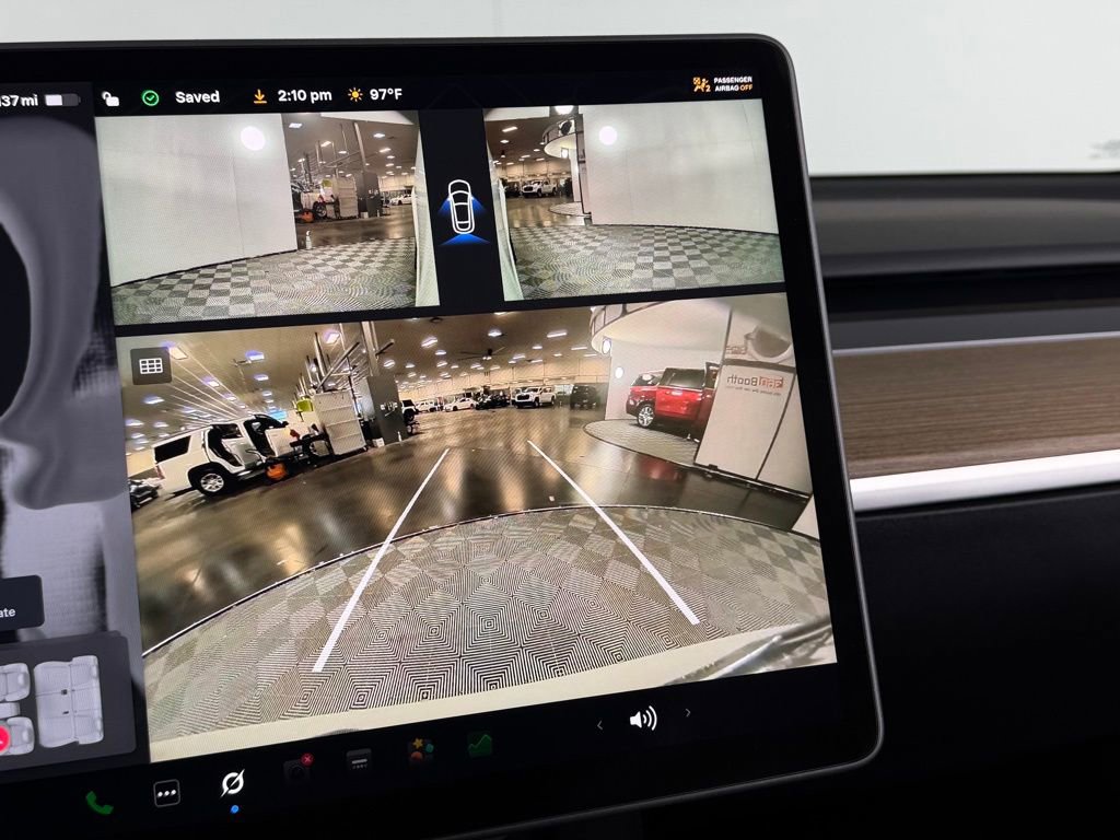 Used 2024 Tesla Model Y Long Range image 16