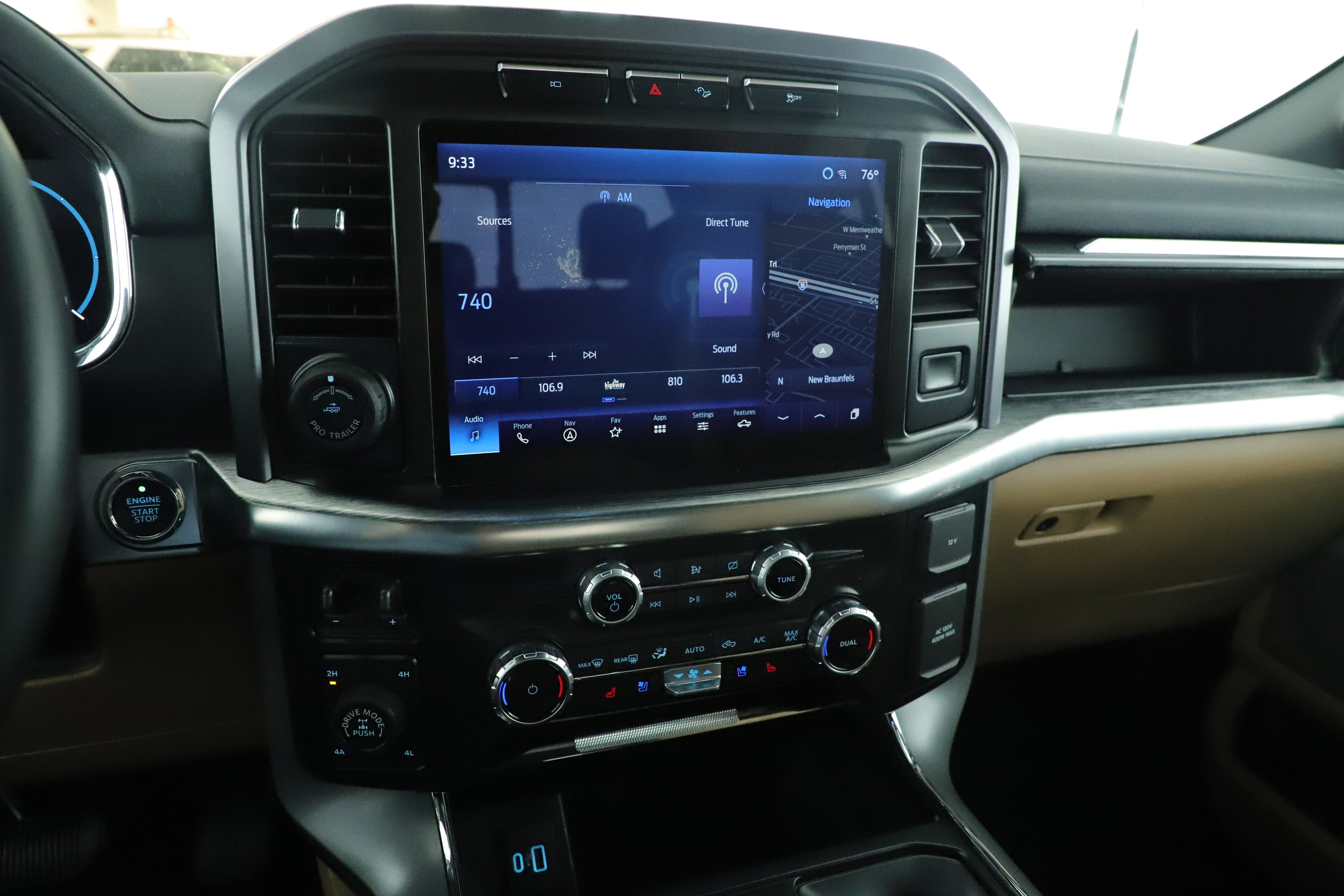 Used 2023 Ford F150 Lariat w/ Trailer Tow Package AWD/4WD image 18
