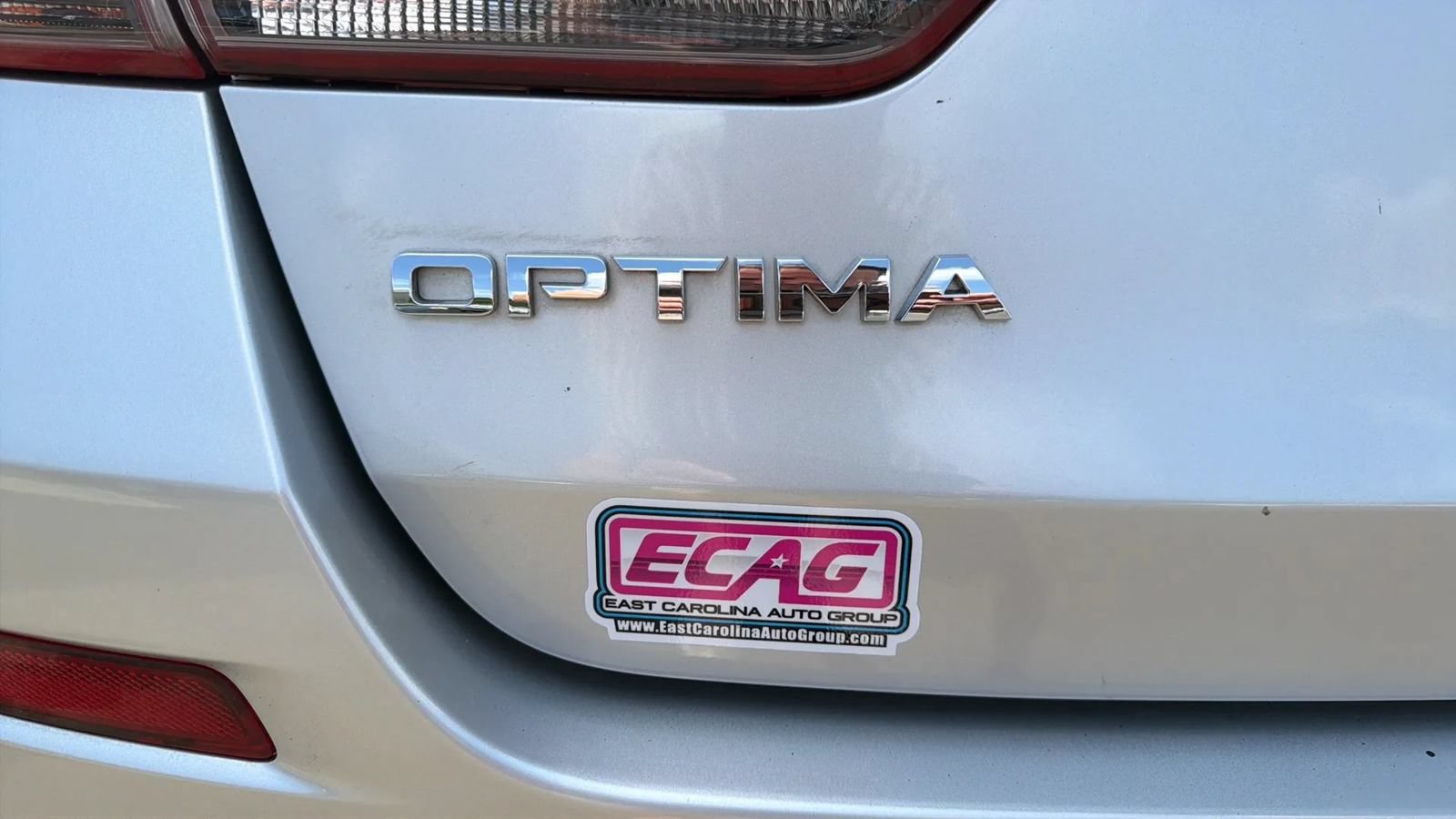 Used 2020 Kia Optima Premium FWD image 9