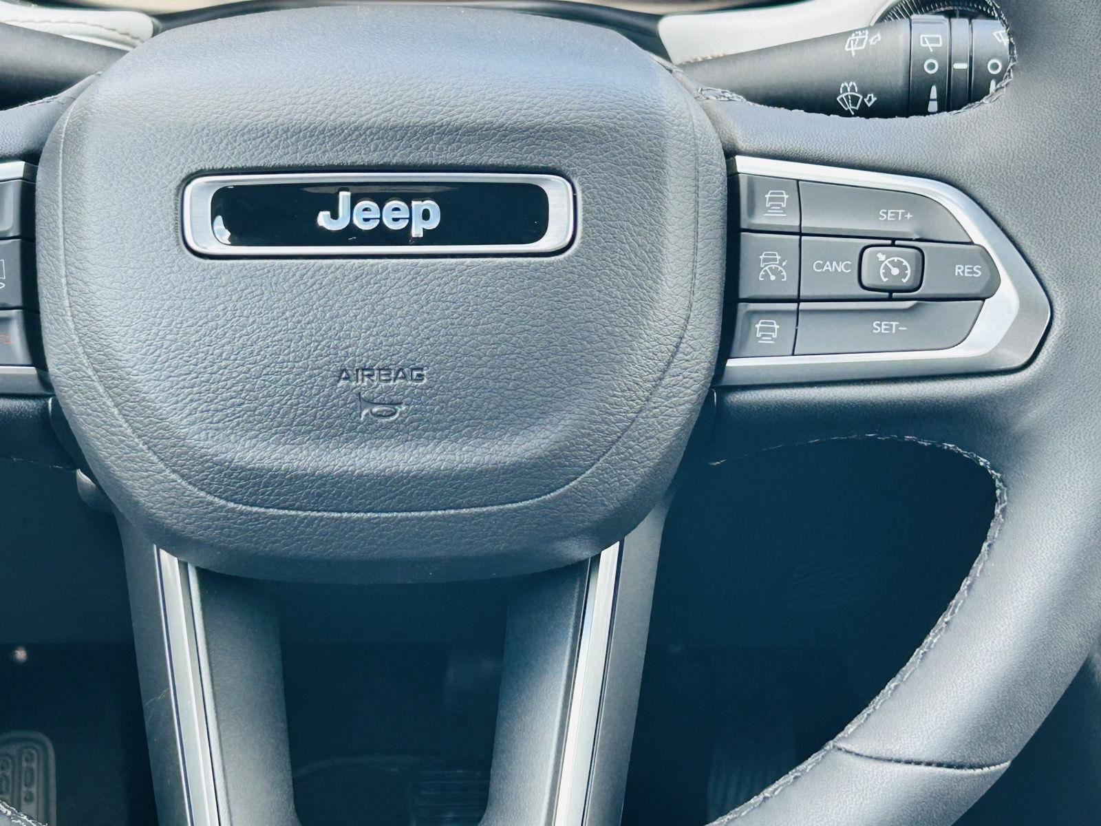 New 2026 Jeep Compass Limited AWD/4WD image 17