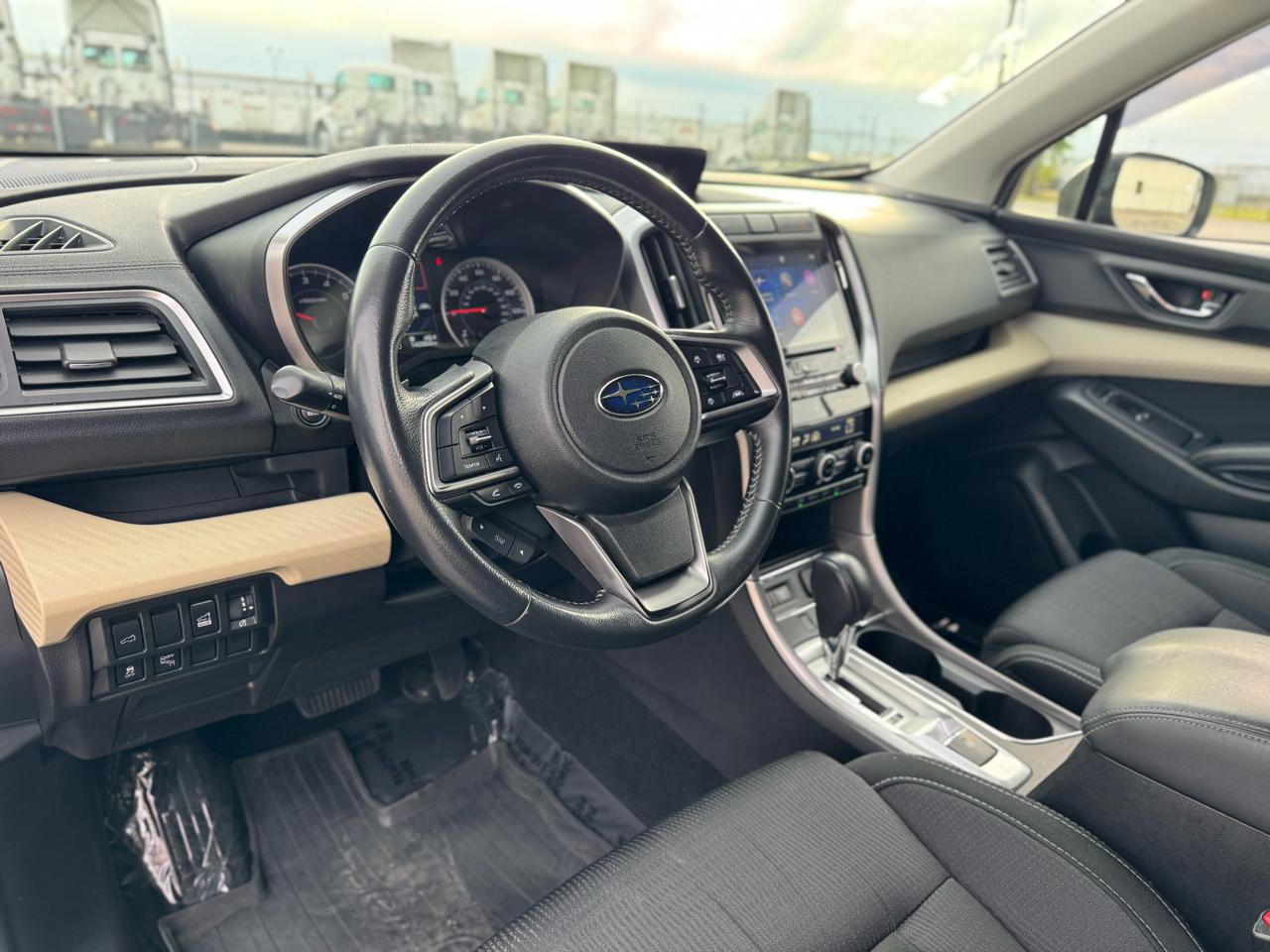 Used 2019 Subaru Ascent Premium w/ Popular Package #3 image 11