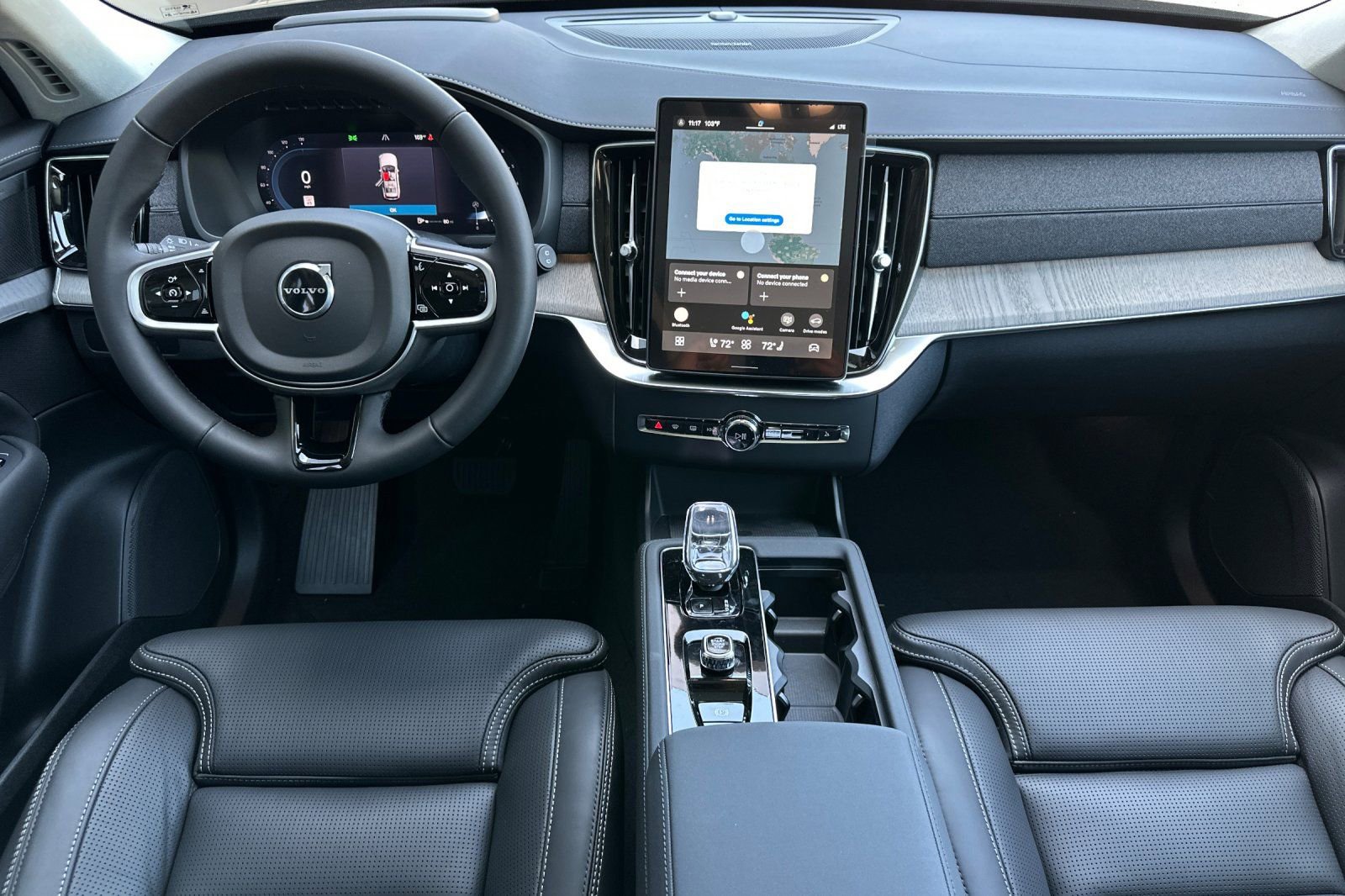 New 2025 Volvo XC90 B6 Ultra w/ Lounge Package AWD/4WD image 14