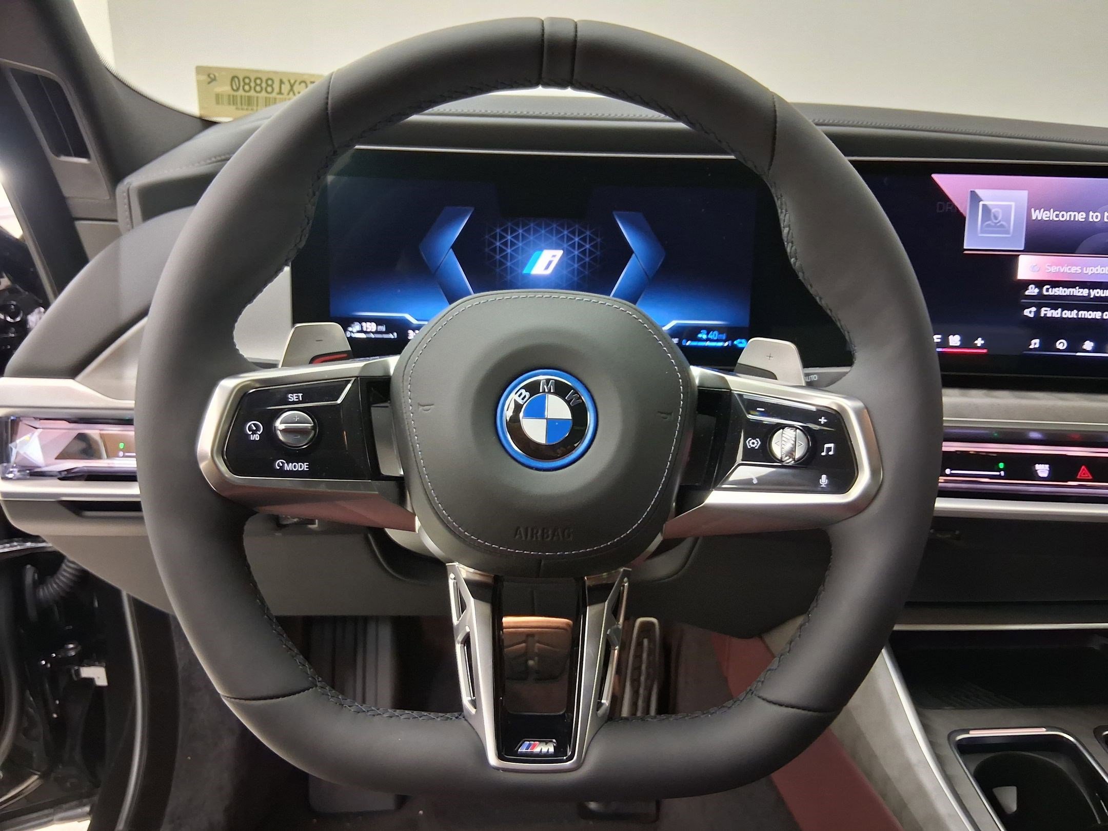 New 2026 BMW 750e xDrive w/ Premium Package AWD/4WD image 14
