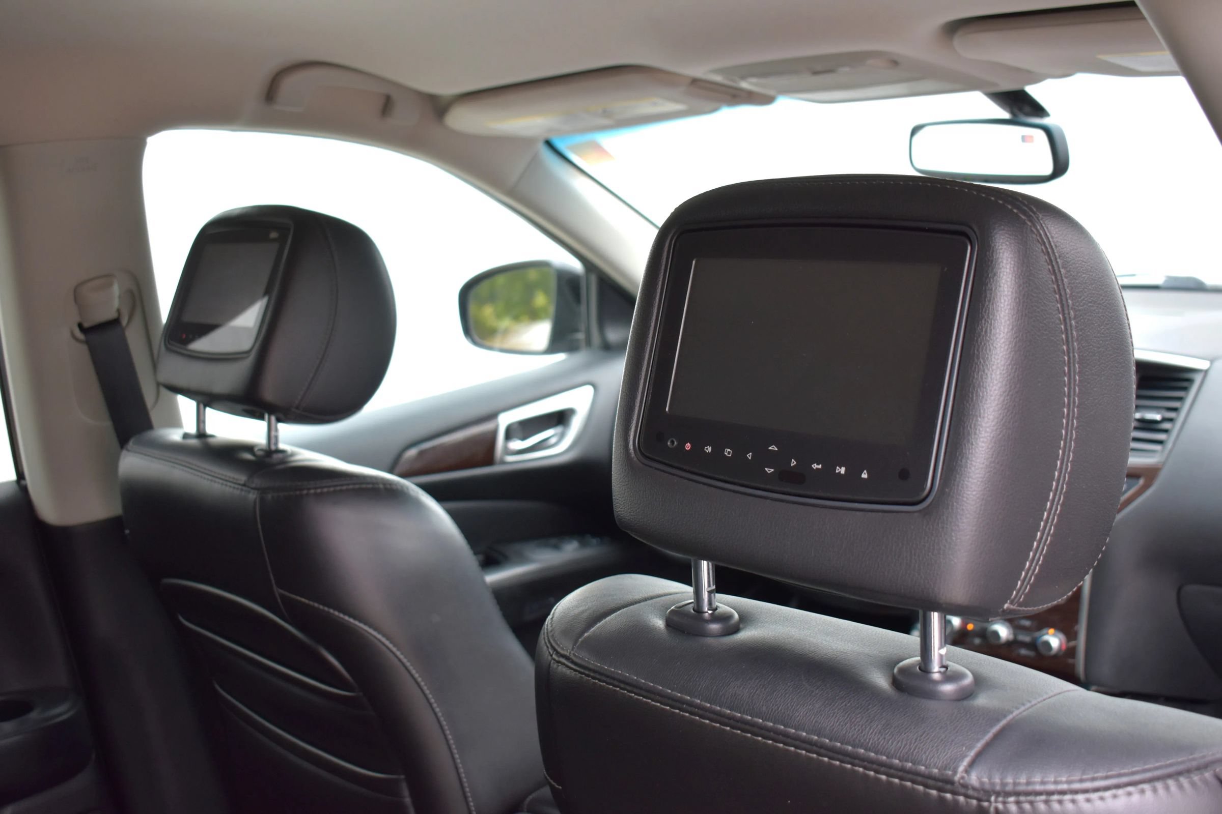 Used 2013 Nissan Pathfinder SL w/ Cargo Pkg AWD/4WD image 27