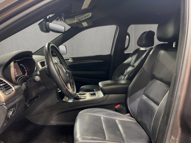 Used 2017 Jeep Grand Cherokee Limited AWD/4WD image 10