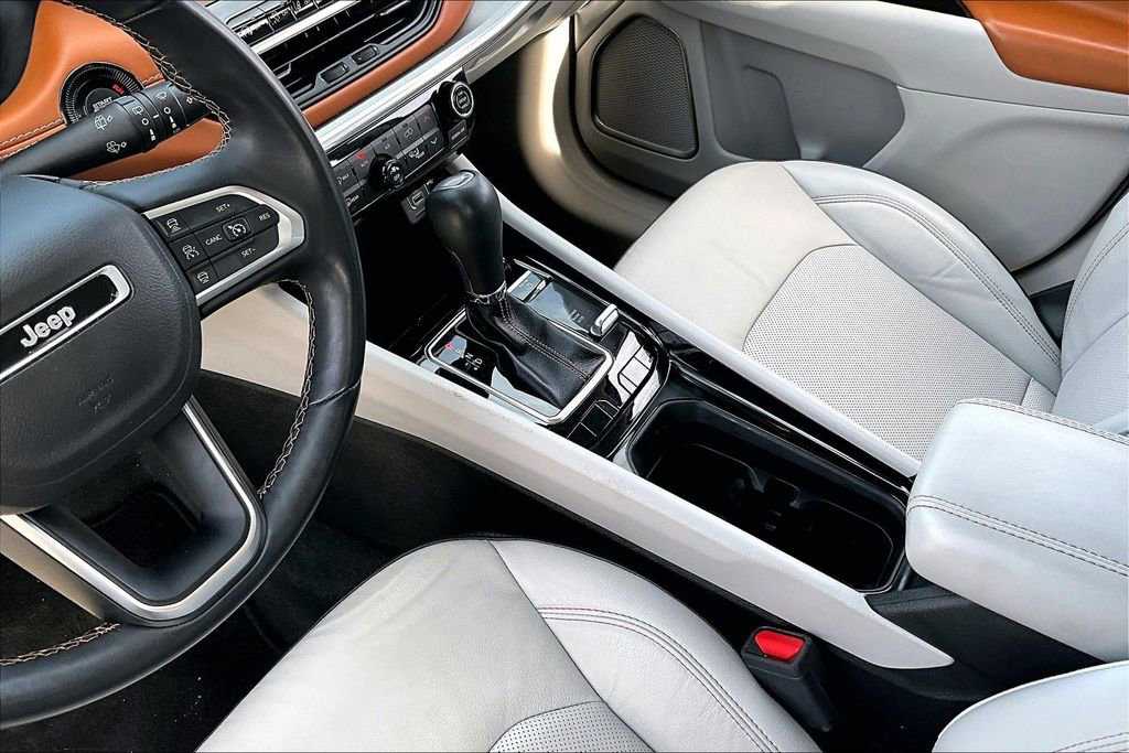 Used 2022 Jeep Compass Limited image 15