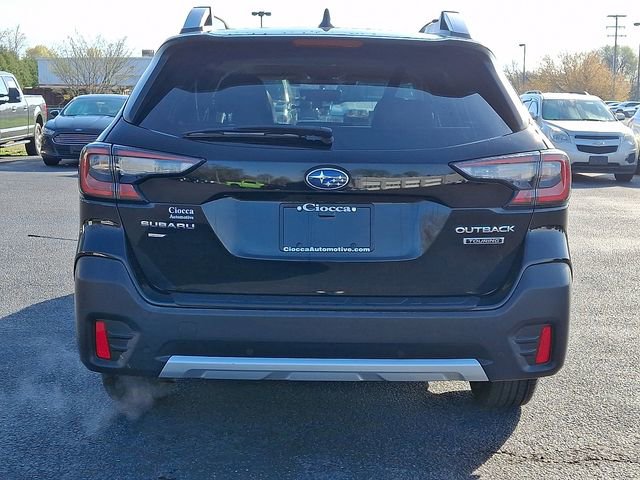 Used 2022 Subaru Outback Touring image 8