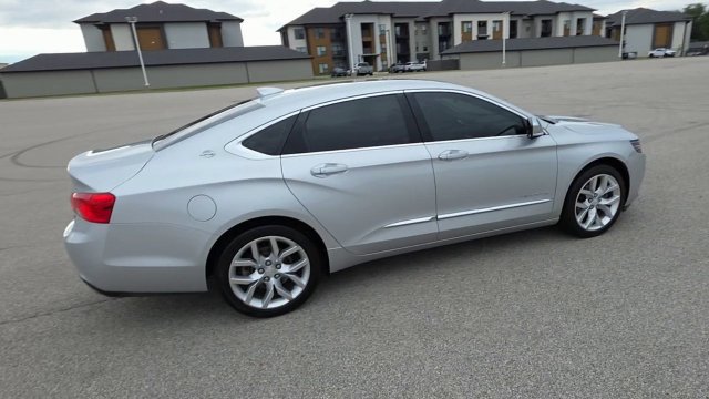 Used 2016 Chevrolet Impala LTZ FWD image 2