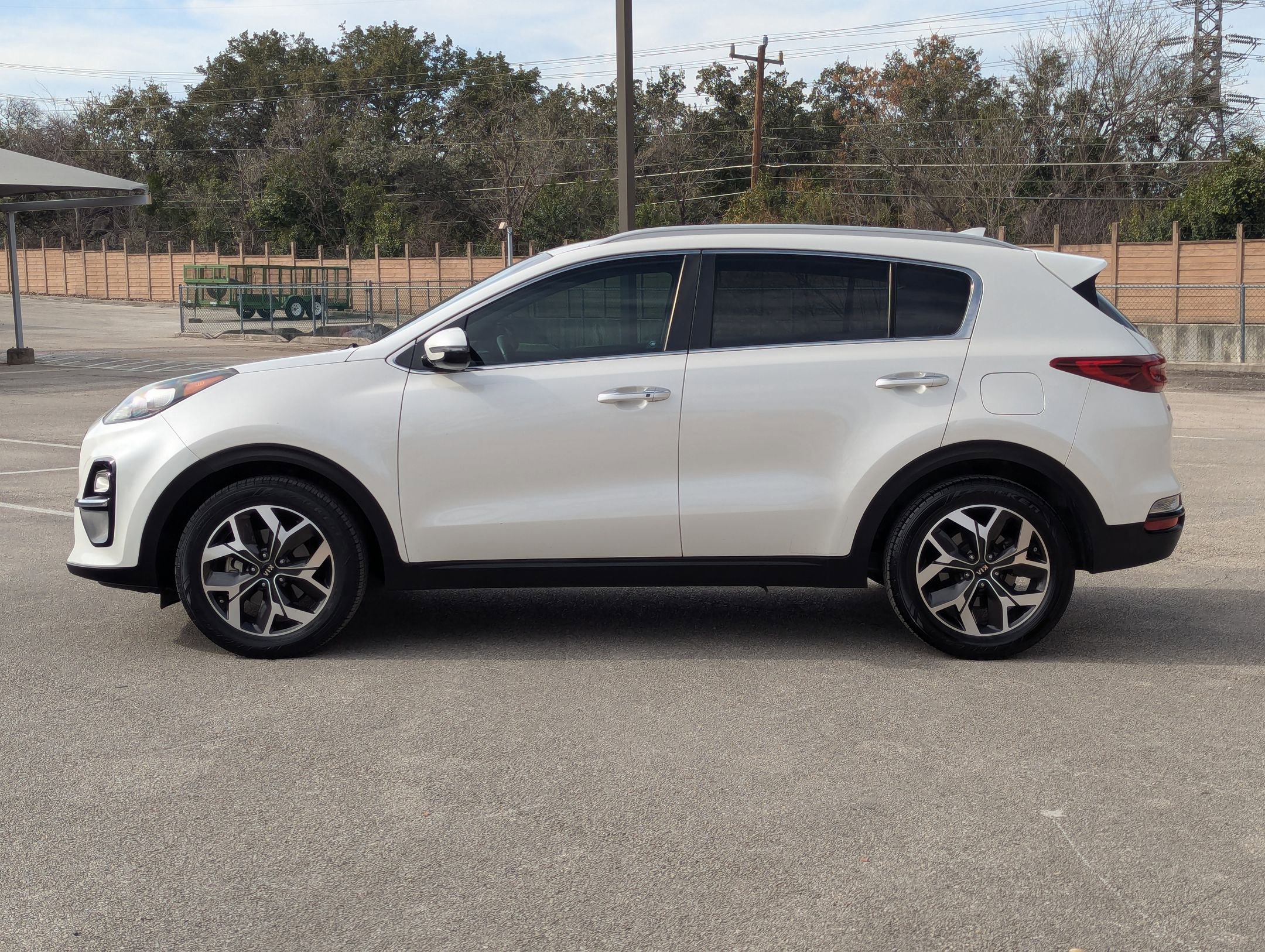 Used 2020 Kia Sportage EX FWD image 8