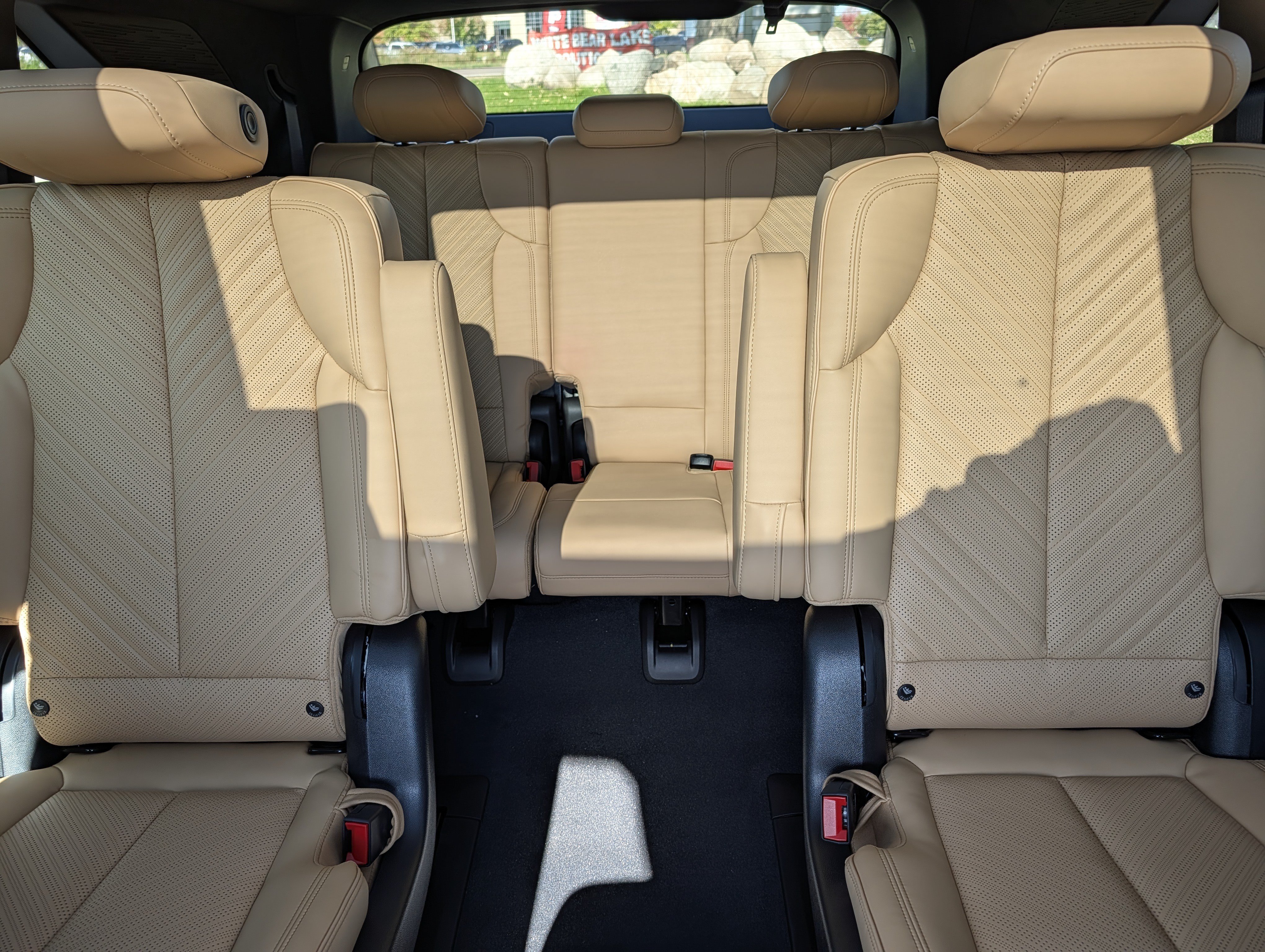 New 2026 Cadillac Escalade IQ Sport 2 w/ LPO, ONYX Package AWD/4WD image 14