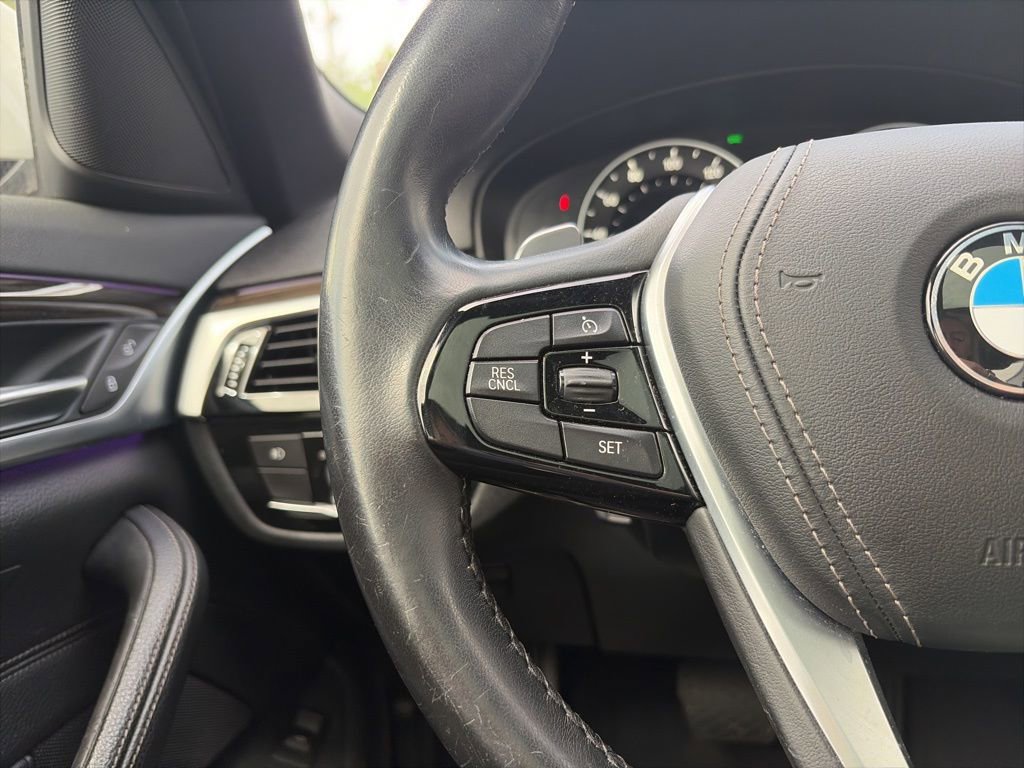 Used 2018 BMW 530i image 17