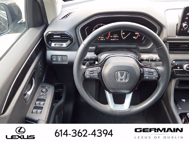 Used 2025 Honda Pilot Touring image 34