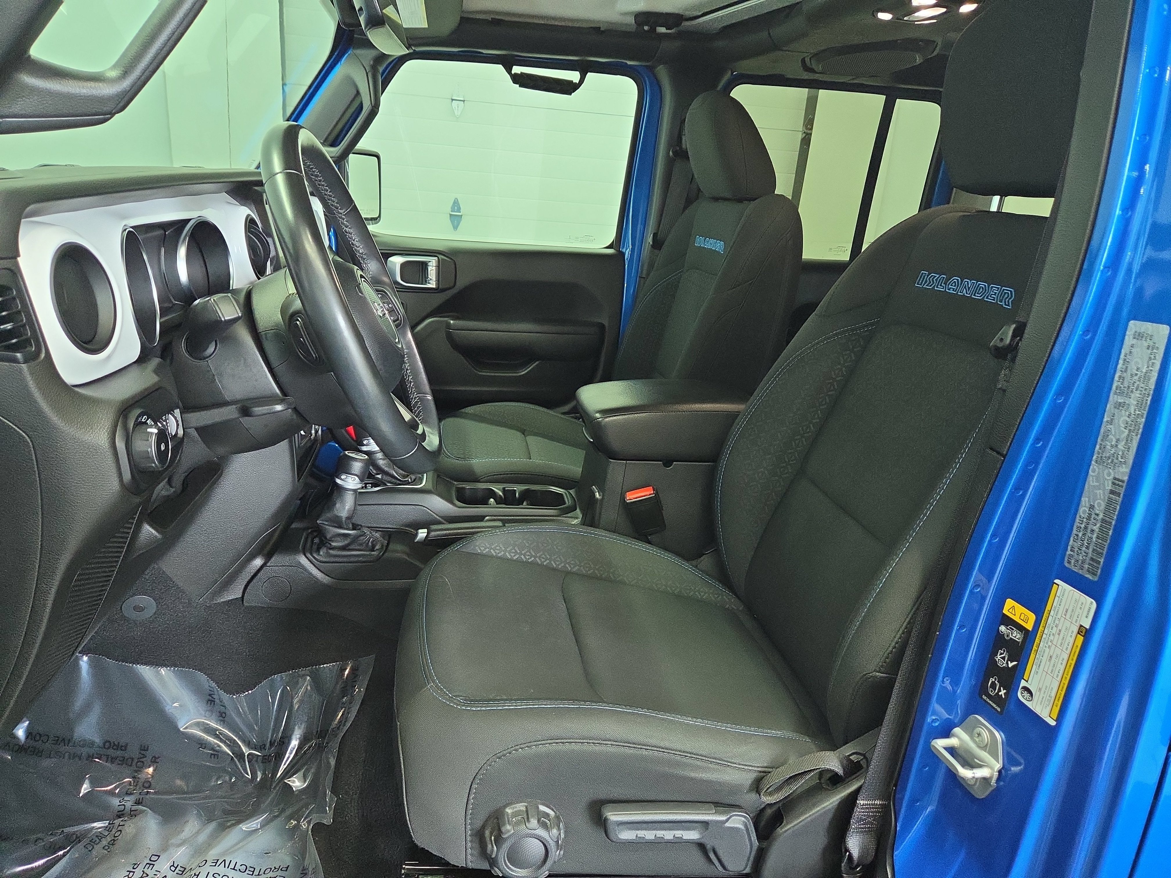 Used 2021 Jeep Wrangler Unlimited Sport AWD/4WD image 12