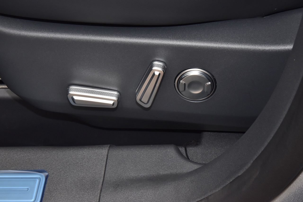 New 2026 Lincoln Nautilus Reserve w/ Jet Appearance Package AWD/4WD image 64