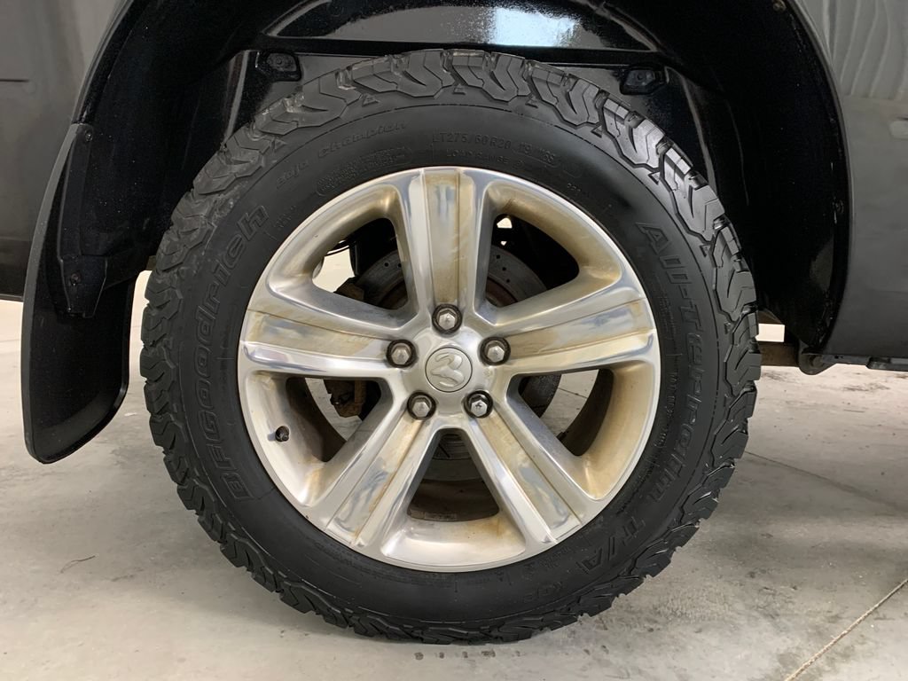 Used 2019 RAM 1500 Classic SLT w/ SLT Plus D←cor Group AWD/4WD image 10