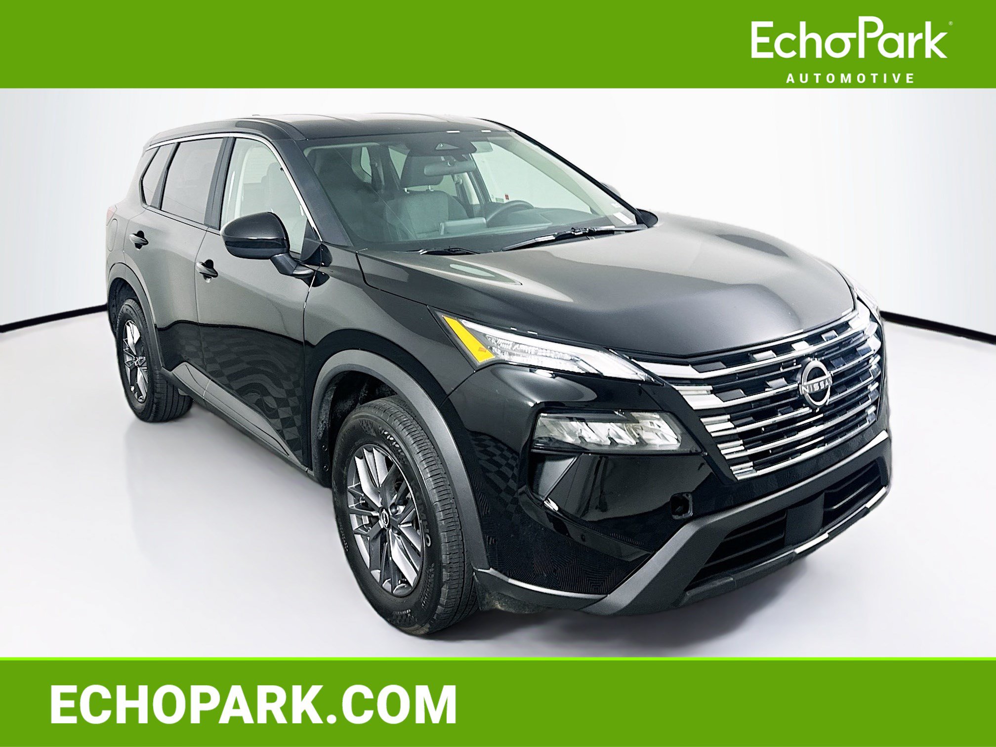 Used 2026 Nissan Rogue SV AWD/4WD image 1