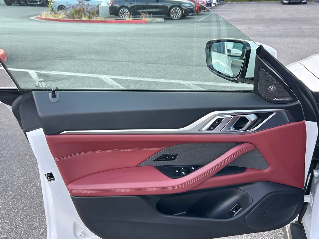 Used 2023 BMW i4 eDrive35 RWD image 11