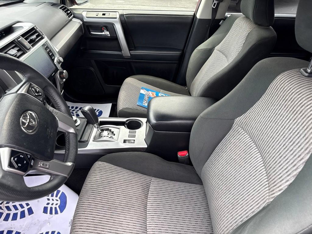 Used 2021 Toyota 4Runner SR5 AWD/4WD image 20