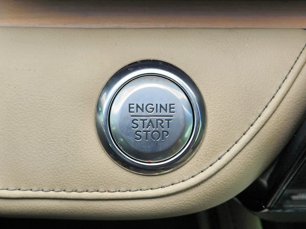 Used 2024 Lincoln Nautilus Reserve w/ Equipment Group 203A AWD/4WD image 32