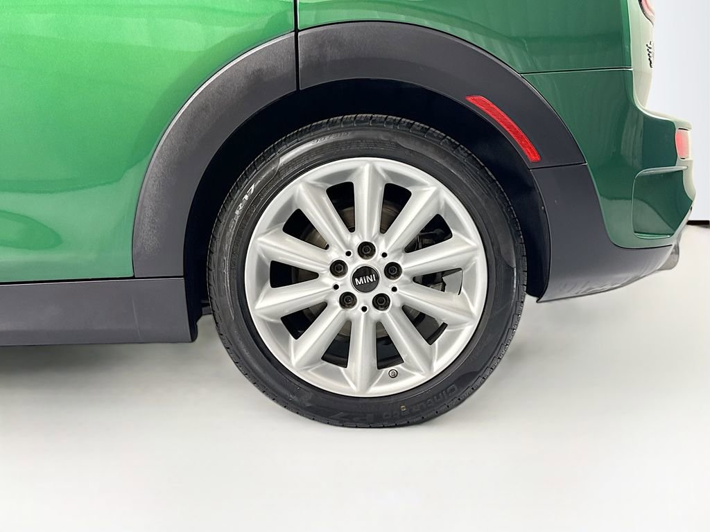 Used 2020 MINI Cooper Clubman S w/ Storage Package image 31