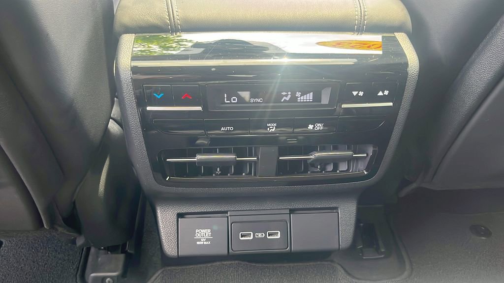Used 2023 Acura MDX SH-AWD w/ Technology Package image 33